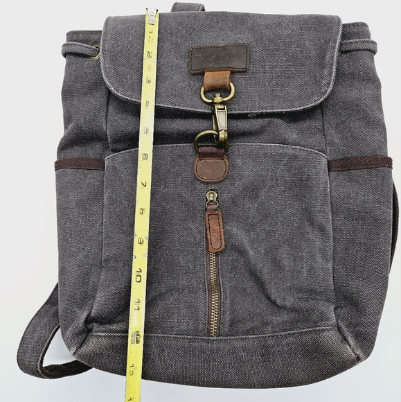 ACACIA | Revolve canvas & leather trim backpack bag - Picture 8 of 9